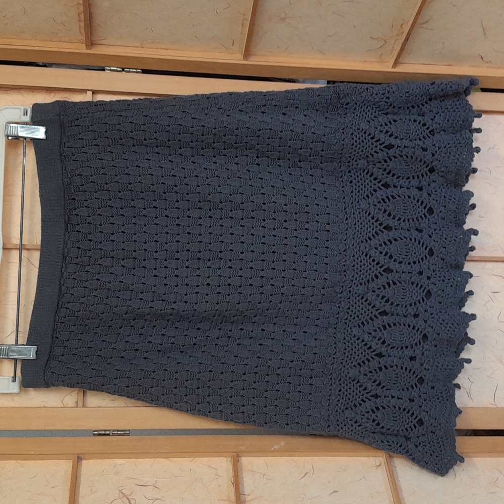 Athleta gray macrame skirt size S
